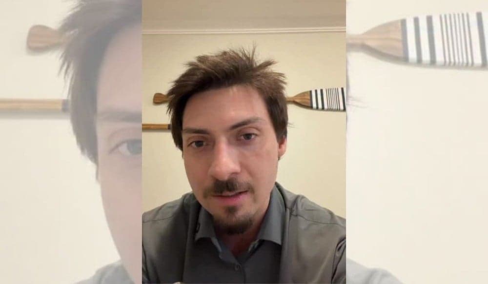 Filho "04" de Bolsonaro anuncia pré-candidatura a deputado federal por Santa Catarina